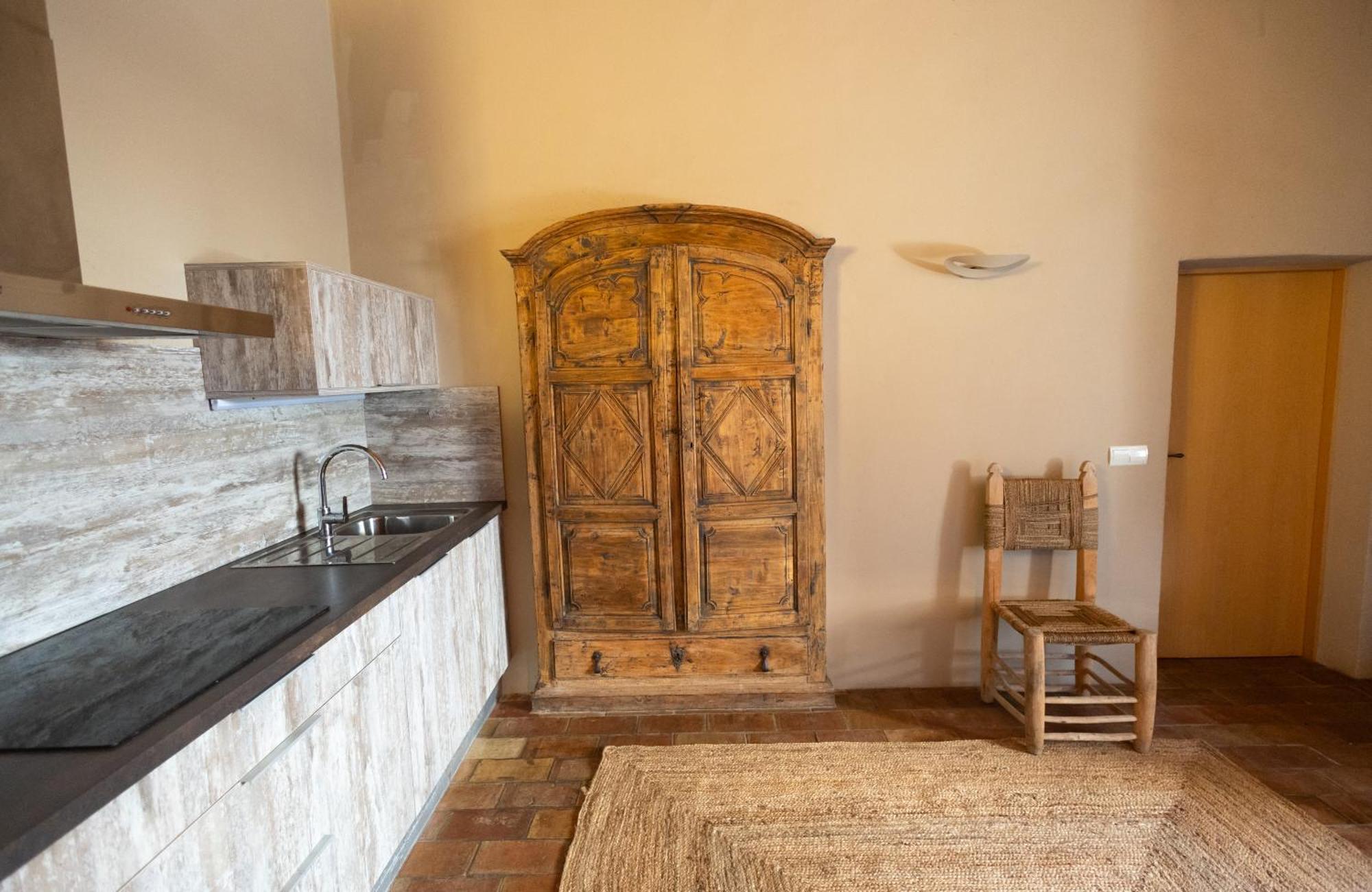 Apartamentos En La Rectoria De Regencos Bagian luar foto