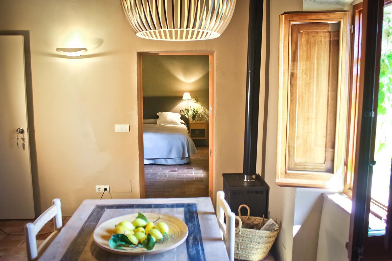 Apartamentos En La Rectoria De Regencos Bagian luar foto